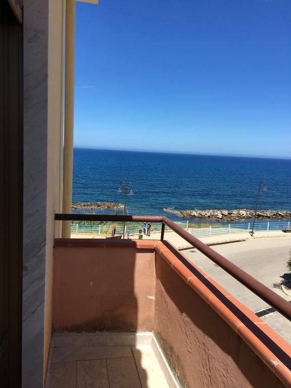 דירות טראפטו Vista Mare מראה חיצוני תמונה